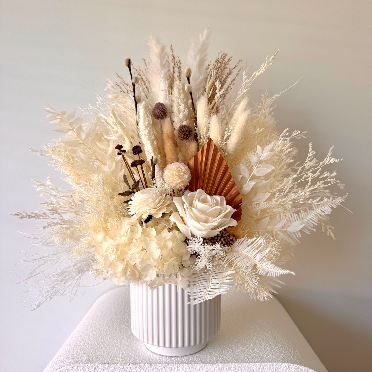 The 'Vanilla' flower arrangement