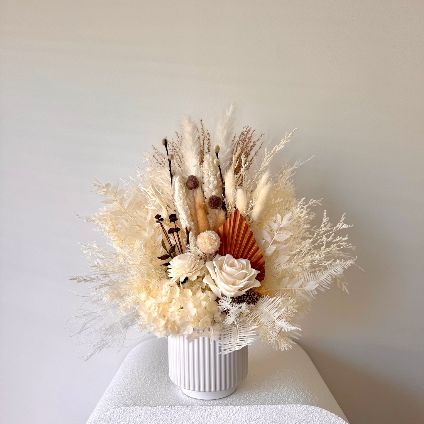 The 'Vanilla' flower arrangement
