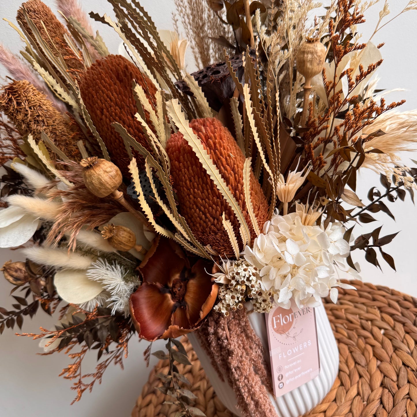 'Georgie' flower arrangement