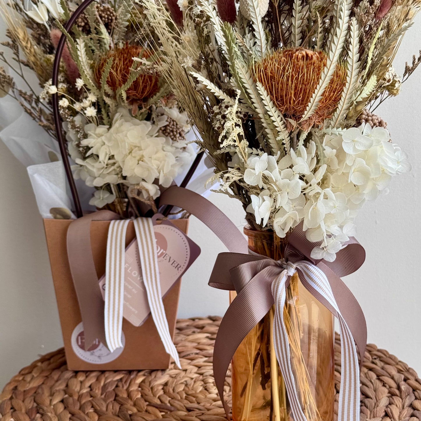 Bloom Jar - natural neutral